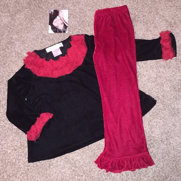 NWT Gorgeous 2 Piece Holiday Outfit Tulle & Velour - Picture 1 of 8